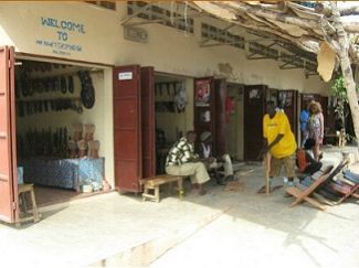 excursie Brikama craft market